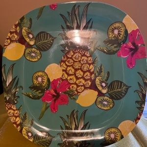 PINEAPPLE DESIGN PLATE